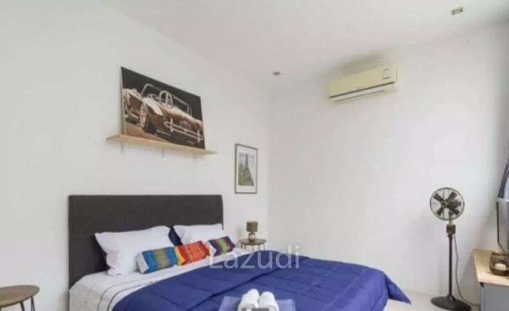 LA LUA : Modern 4 Bed 2 Storey Villa within Resort Complex with Great Views