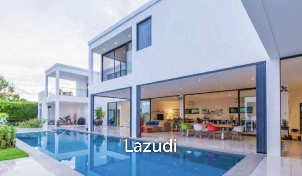 1,000 Sqm 4 Bed 4 Bath Villa For Sale