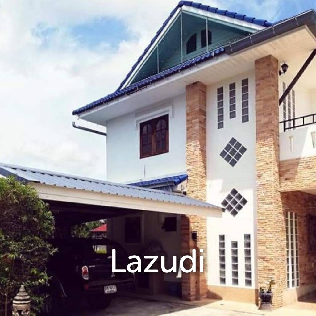 Baan Sabay Style: 2 bedroom Modern 2-Storey  Community pool