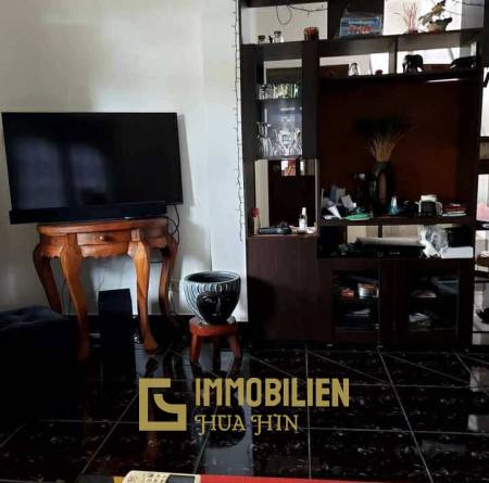 Gemeinschaftspool / Einstöckig / gepflegt