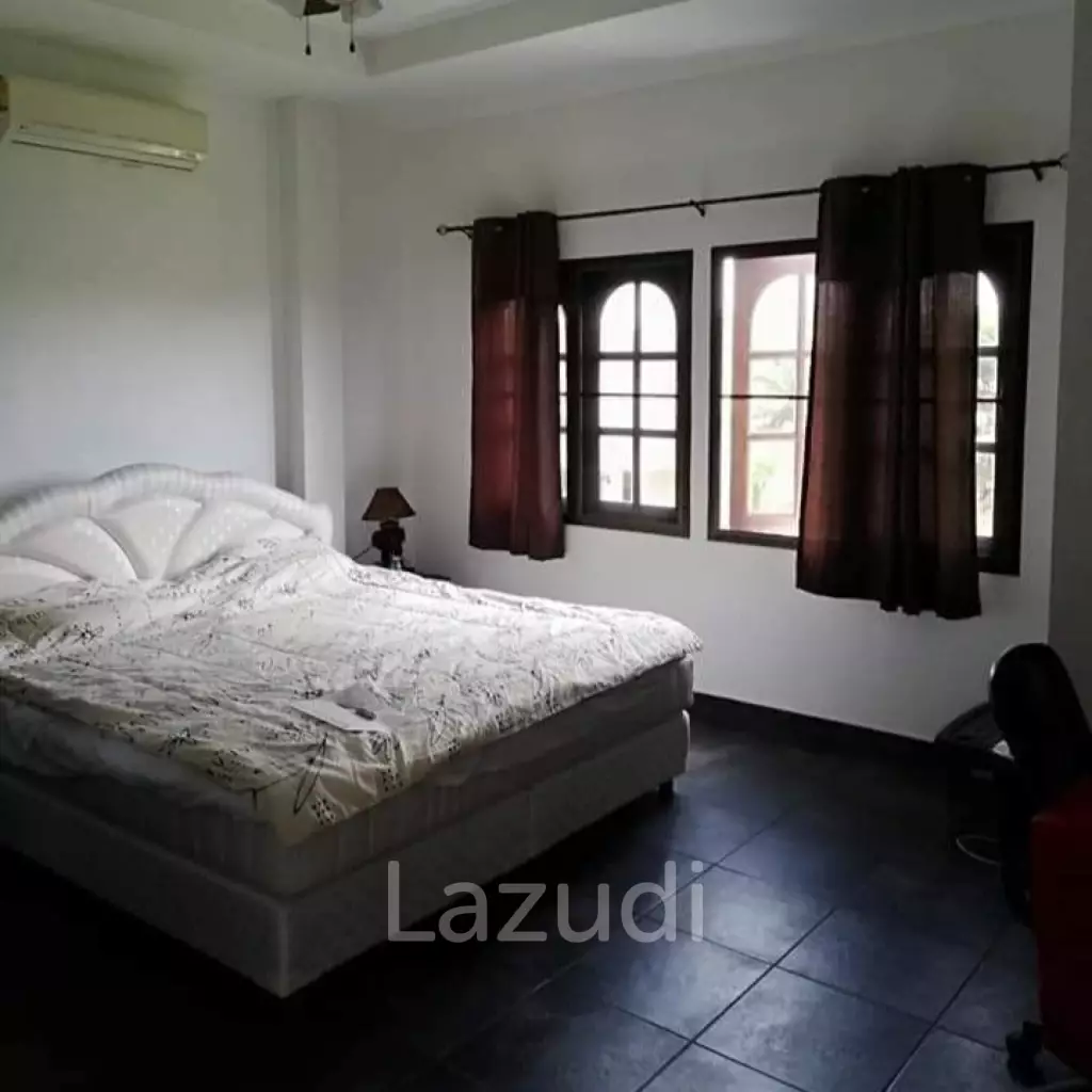Baan Sabay Style: 2 bedroom Modern 2-Storey  Community pool