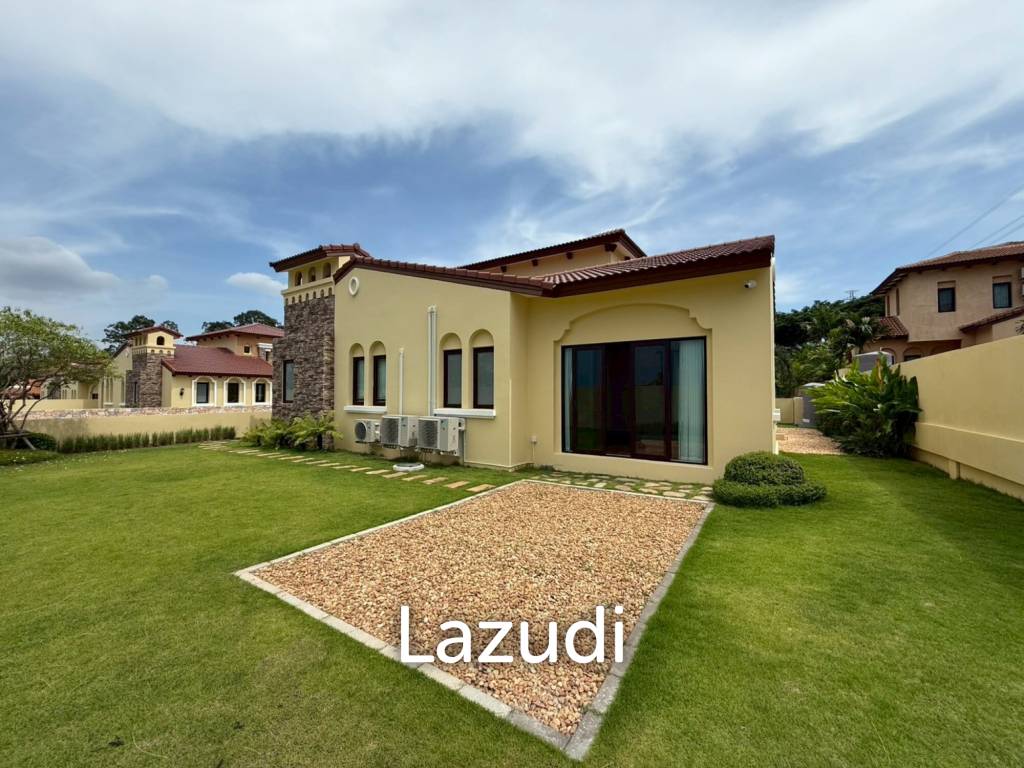 3 Bedrooms 4 Bathrooms 280 SQ.M. Nusa Chivani