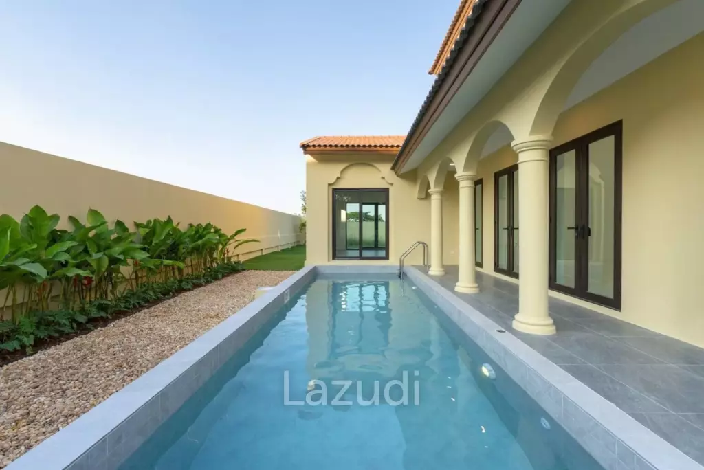 3 Bedrooms 4 Bathrooms 280 SQ.M. Nusa Chivani