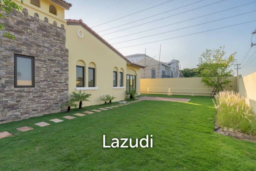 3 Bedrooms 4 Bathrooms 280 SQ.M. Nusa Chivani