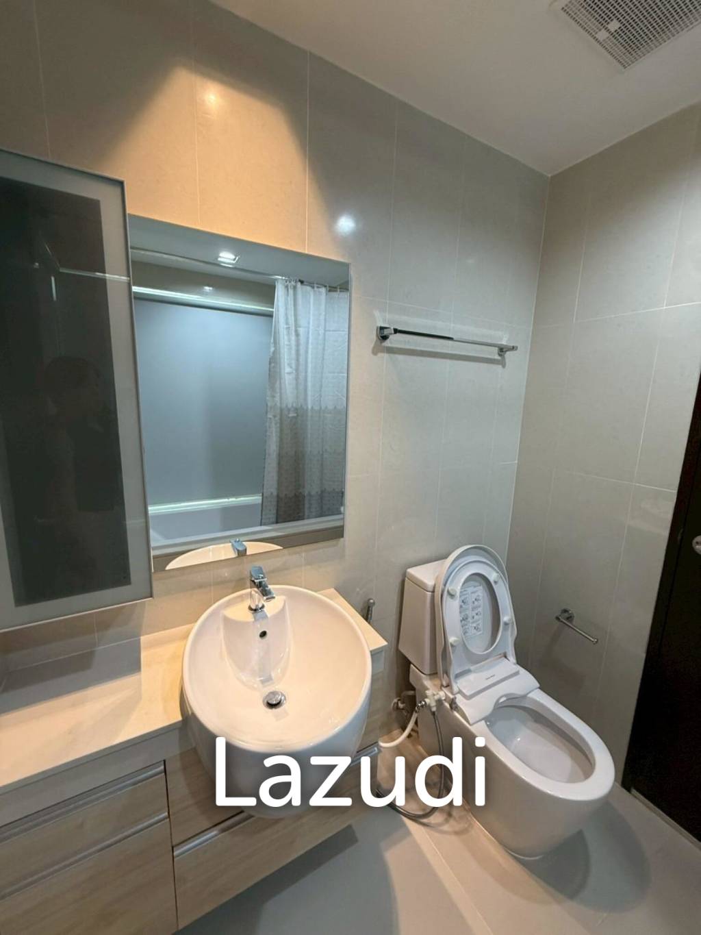 1 Bedroom 1 Bathroom 51.77 Sq.m Sky Walk Condominium