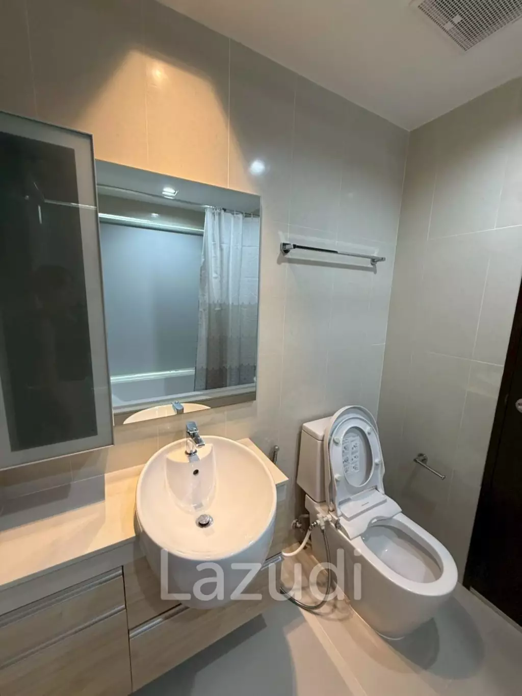 1 Bedroom 1 Bathroom 51.77 Sq.m Sky Walk Condominium