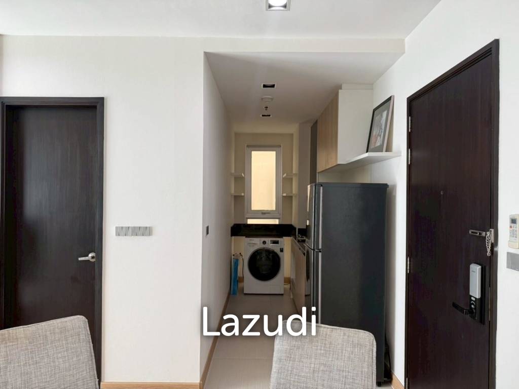 1 Bedroom 1 Bathroom 51.77 Sq.m Sky Walk Condominium