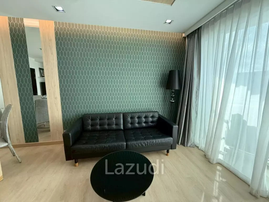 1 Bedroom 1 Bathroom 51.77 Sq.m Sky Walk Condominium