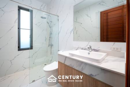 444 ตร.ม 3 เตียง 3 อาบน้ำ วิลล่า For ขาย