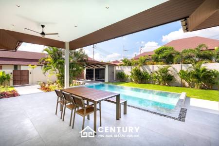 444 ตร.ม 3 เตียง 3 อาบน้ำ วิลล่า For ขาย