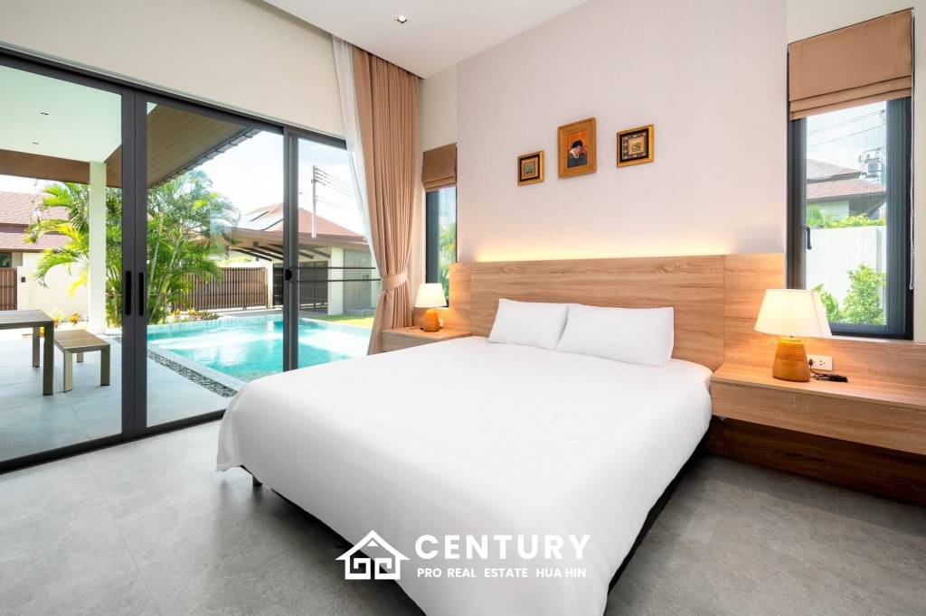 444 ตร.ม 3 เตียง 3 อาบน้ำ วิลล่า For ขาย