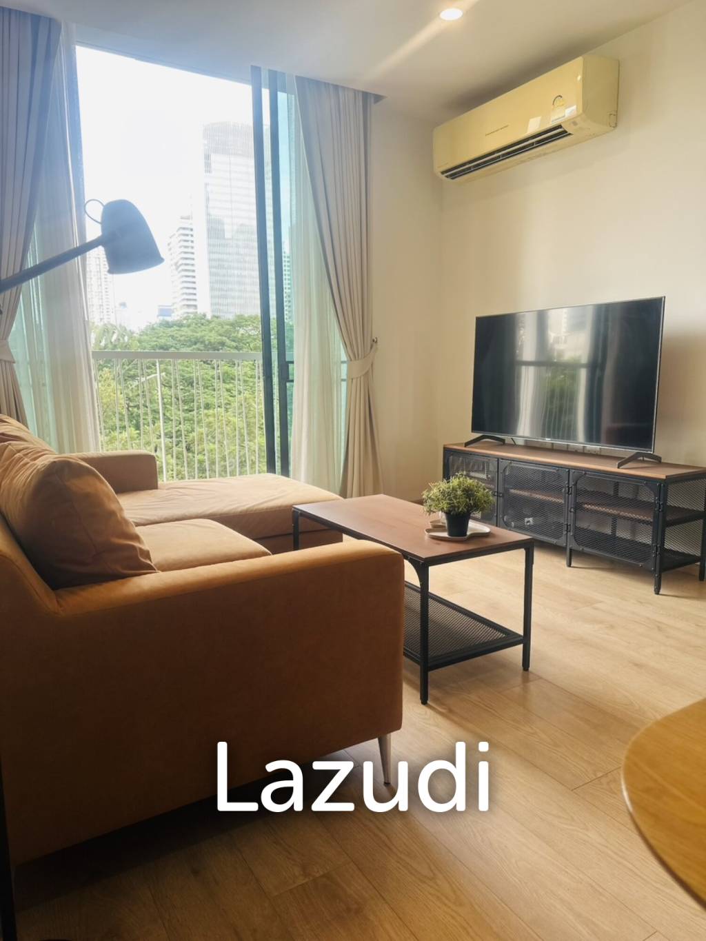 2 Bed Condo in Noble Recole Sukhumvit 19 Bangkok
