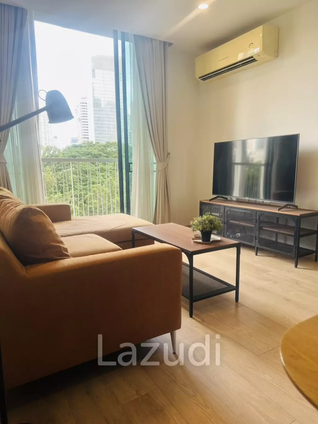 2 Bed Condo in Noble Recole Sukhumvit 19 Bangkok
