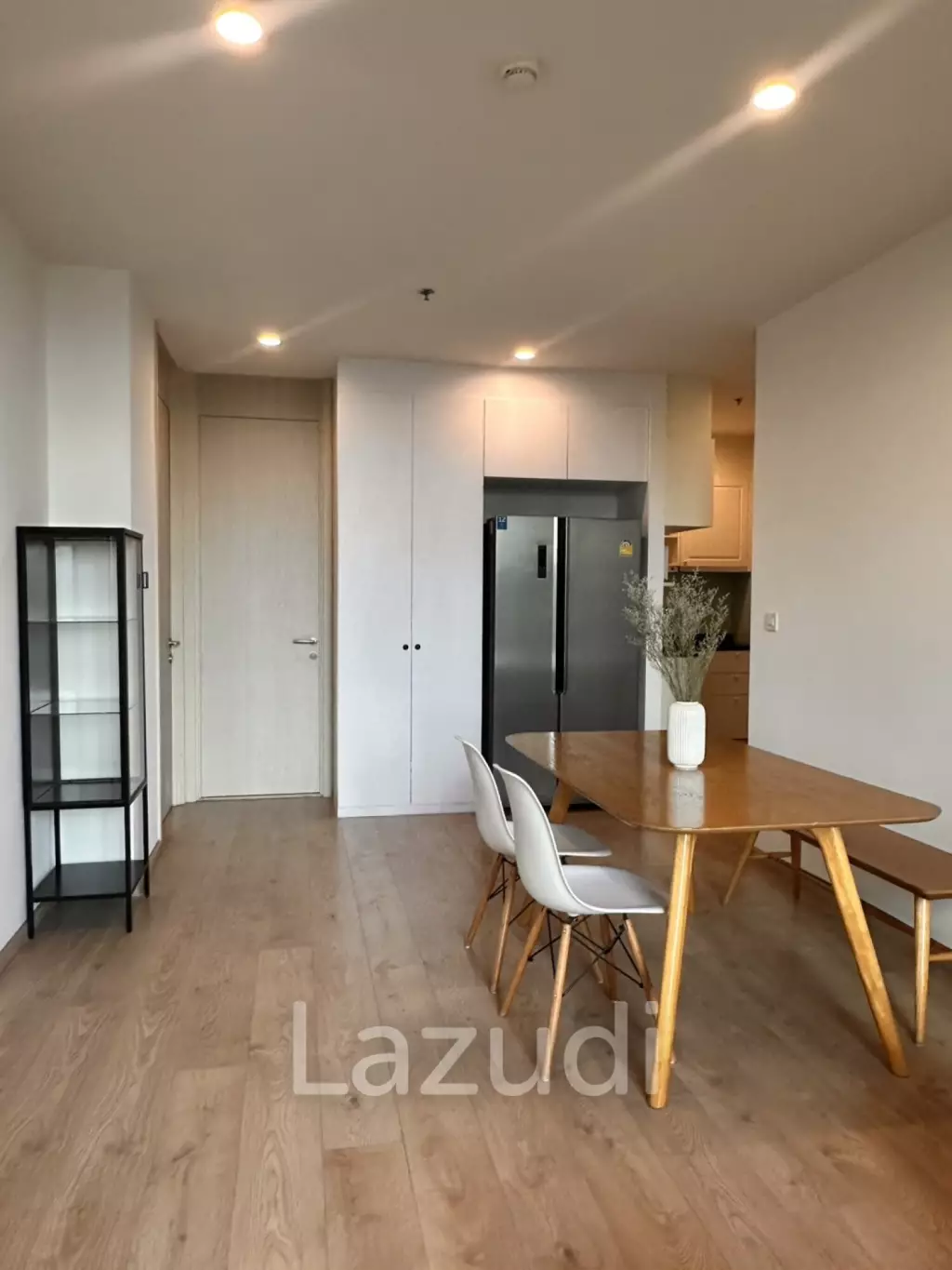 2 Bed Condo in Noble Recole Sukhumvit 19 Bangkok