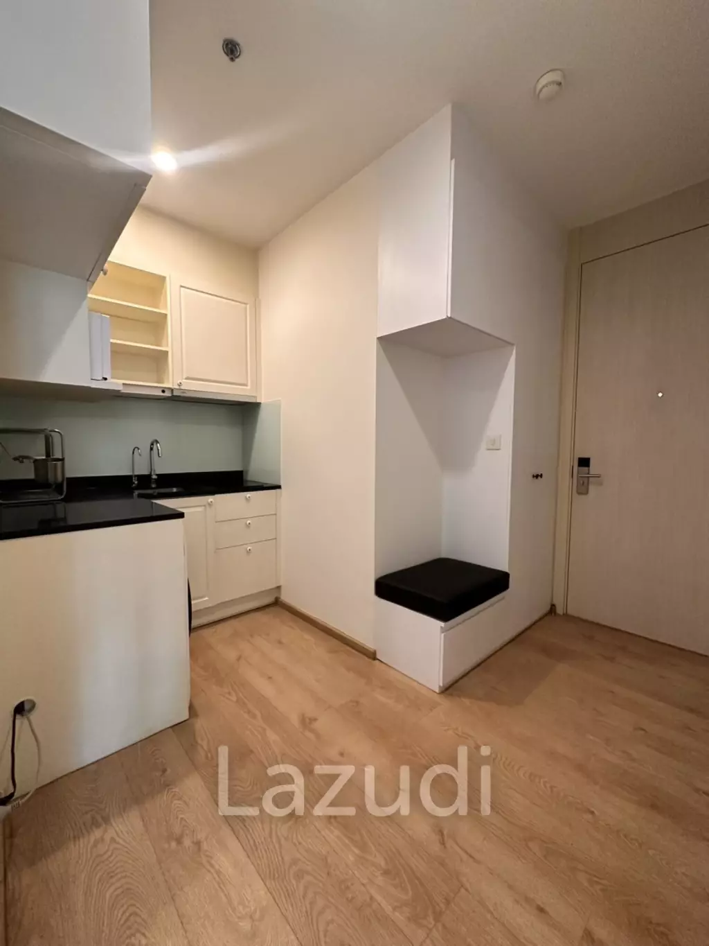 2 Bed Condo in Noble Recole Sukhumvit 19 Bangkok