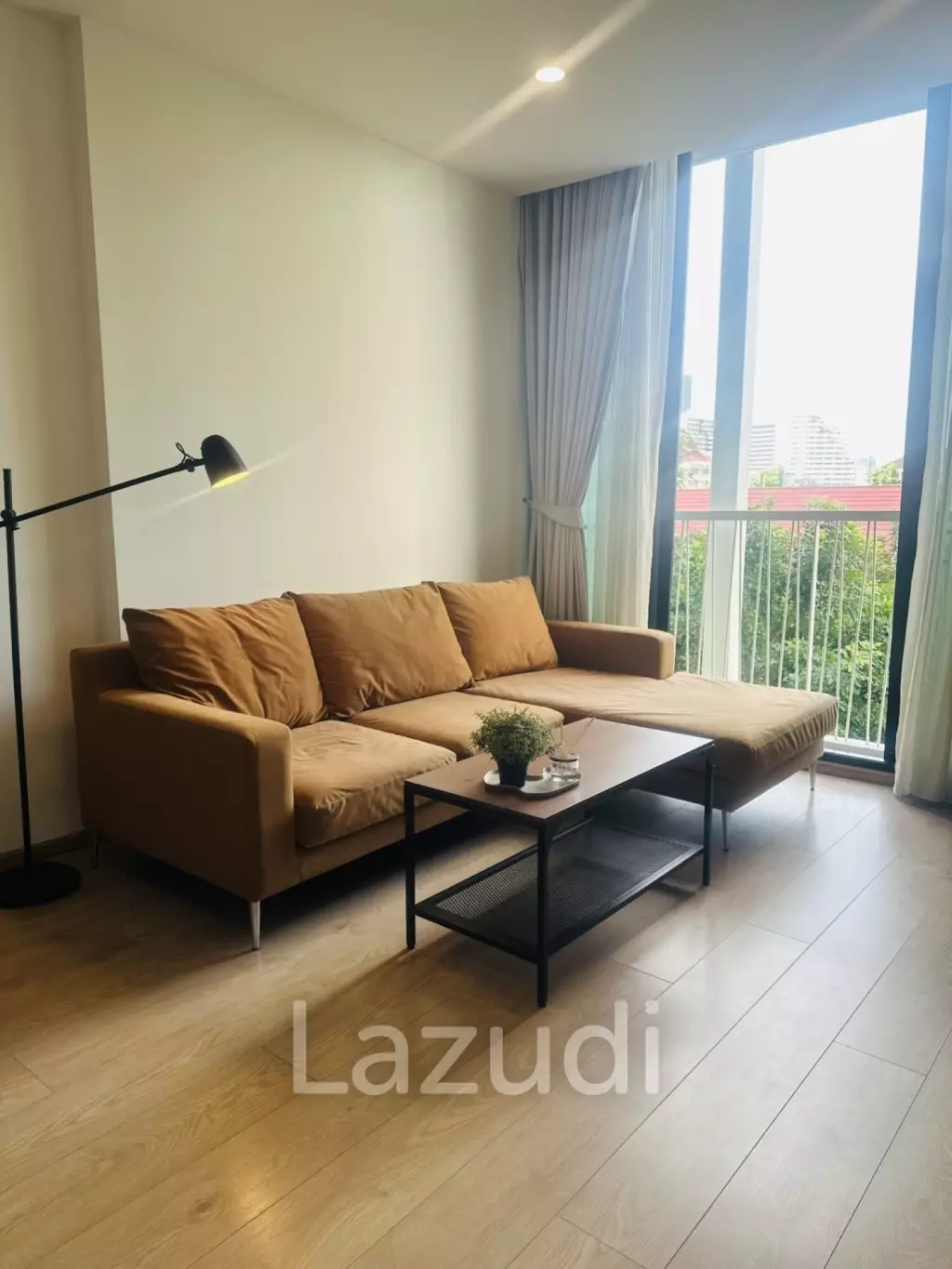 2 Bed Condo in Noble Recole Sukhumvit 19 Bangkok