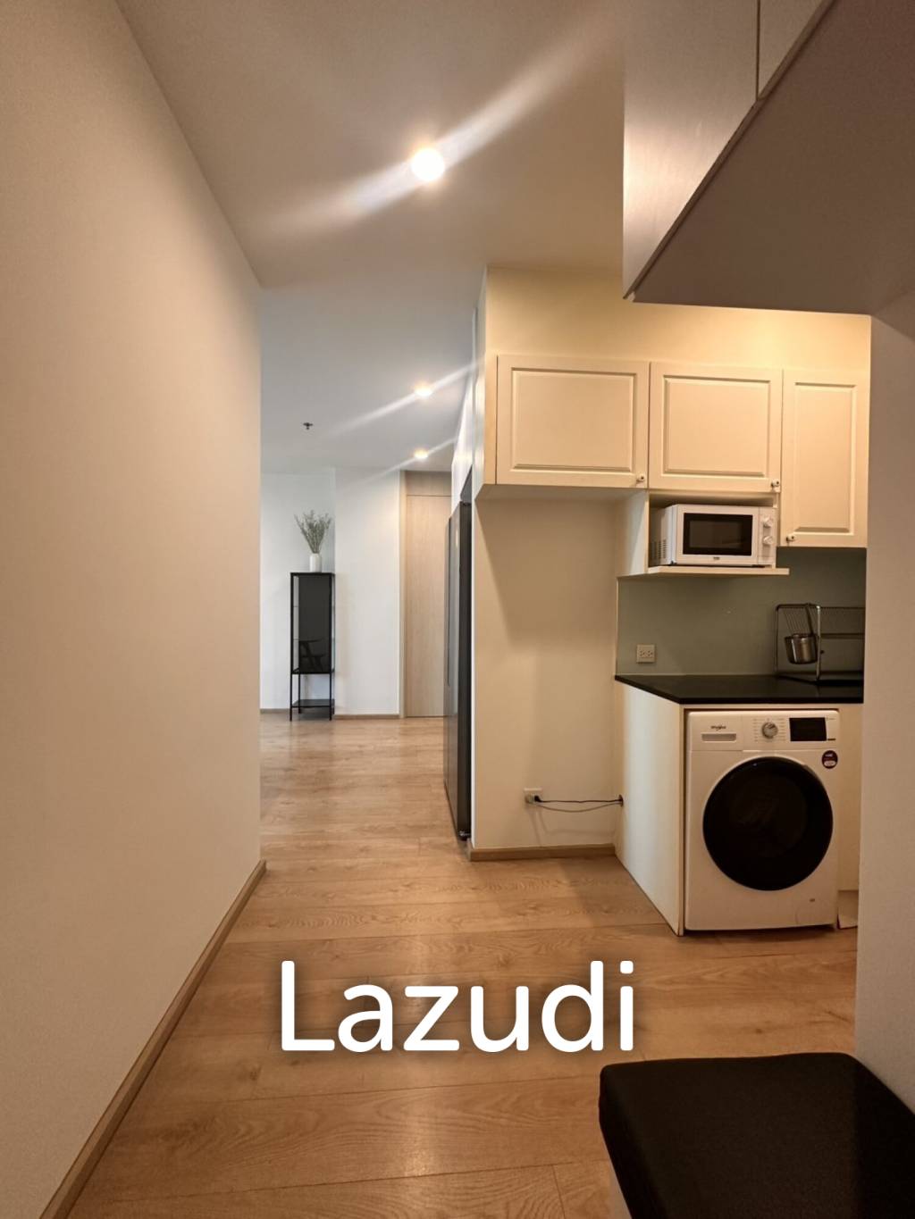 2 Bed Condo in Noble Recole Sukhumvit 19 Bangkok