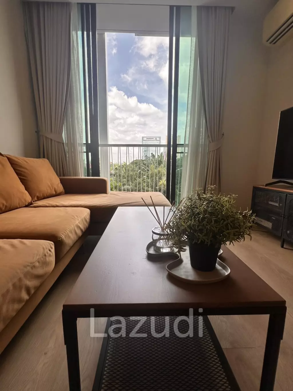 2 Bed Condo in Noble Recole Sukhumvit 19 Bangkok