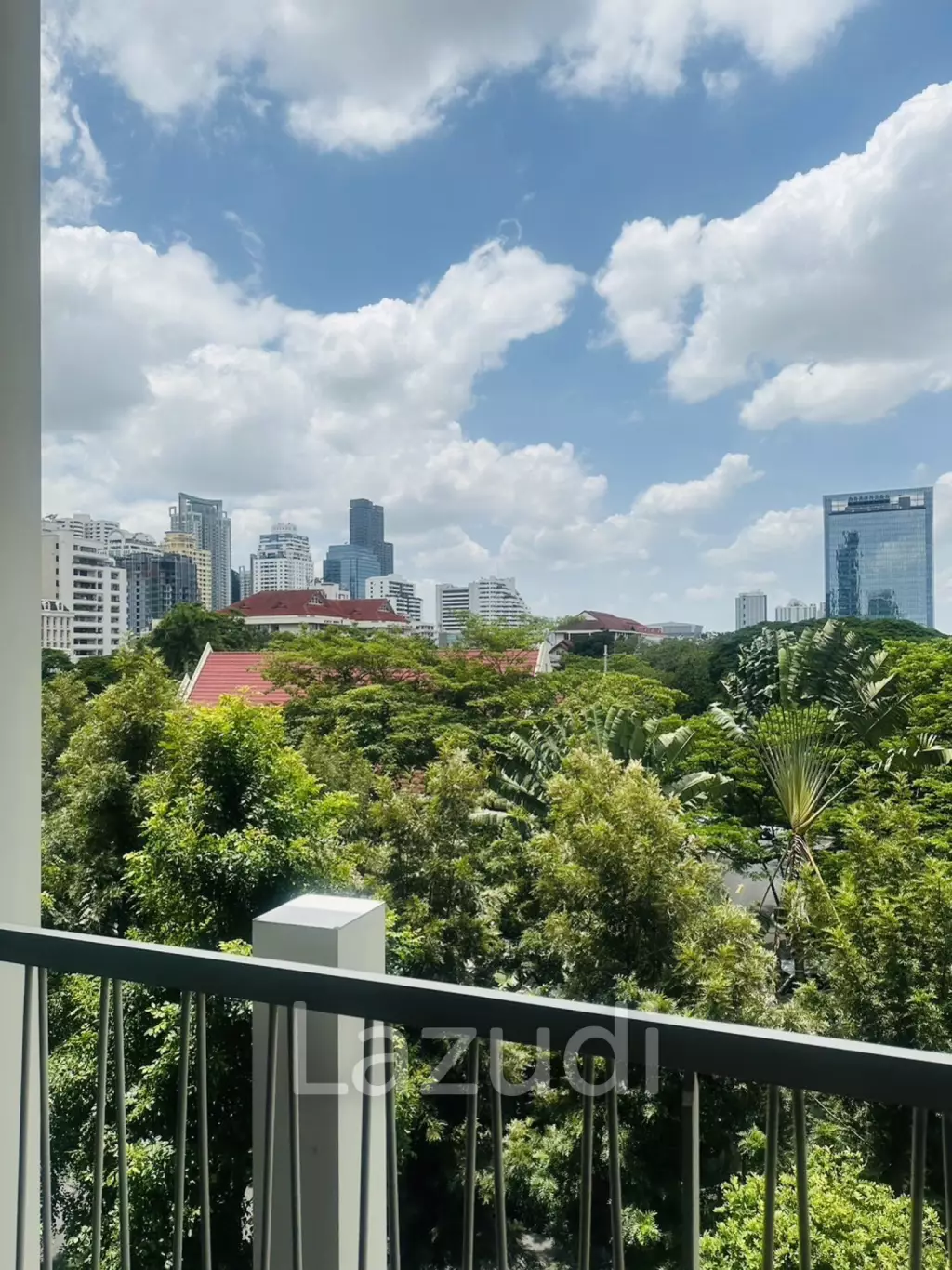 2 Bed Condo in Noble Recole Sukhumvit 19 Bangkok