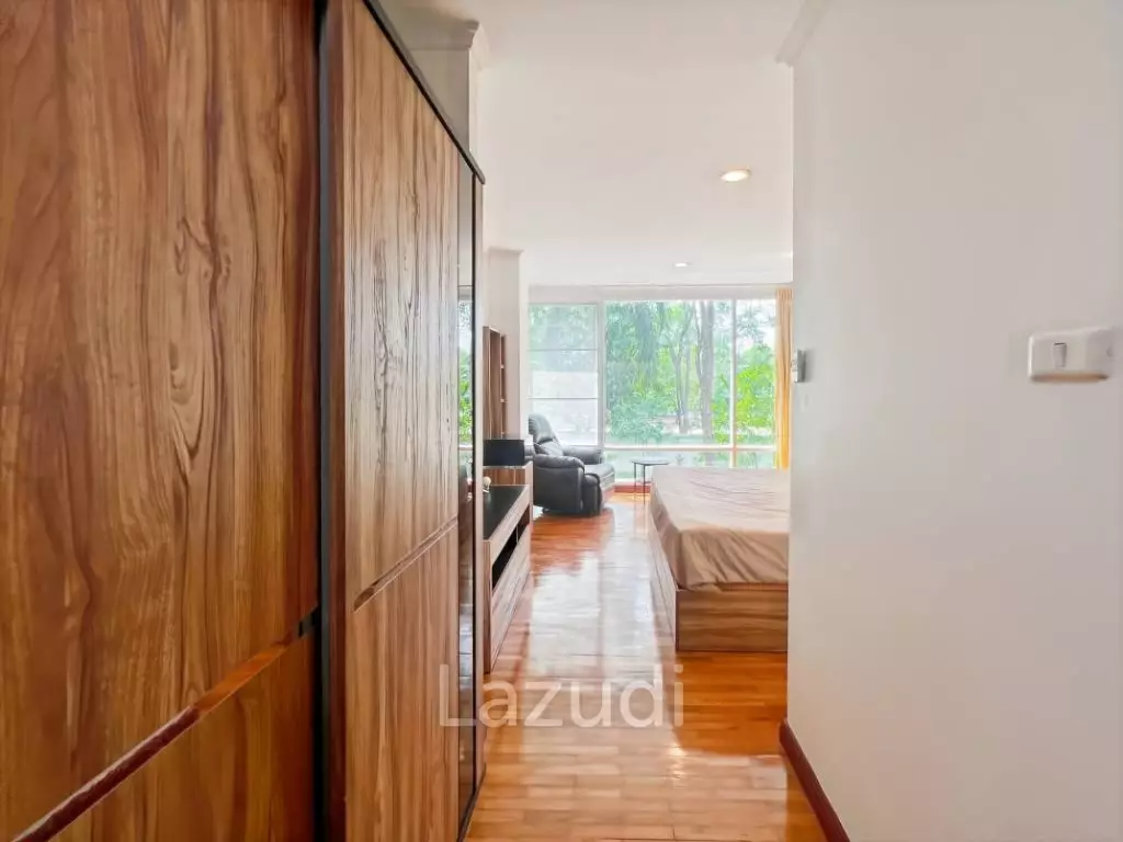 Baan Saen Ploen: 3 Bedroom Condo in Hua Hin Town Center