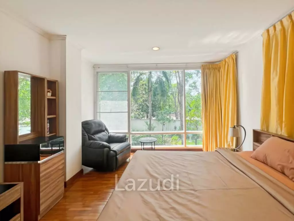 Baan Saen Ploen: 3 Bedroom Condo in Hua Hin Town Center