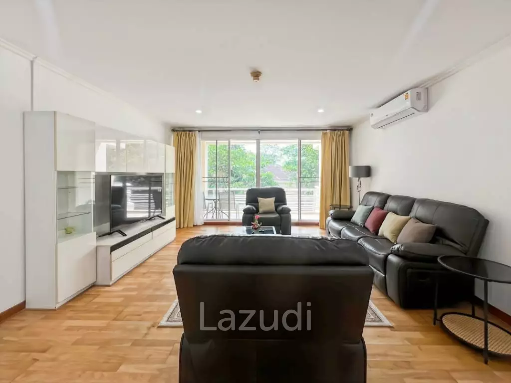 Baan Saen Ploen: 3 Bedroom Beach front Condo in Hua Hin Town Center