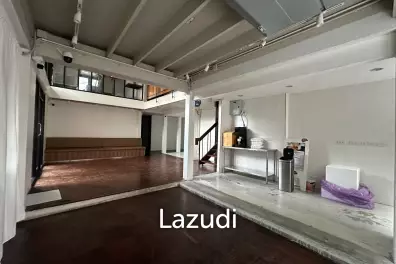 Unique Industrial Retail Space in Prime Sathon
