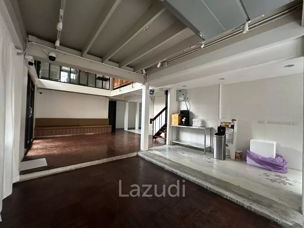 Unique Industrial Retail Space in Prime Sathon