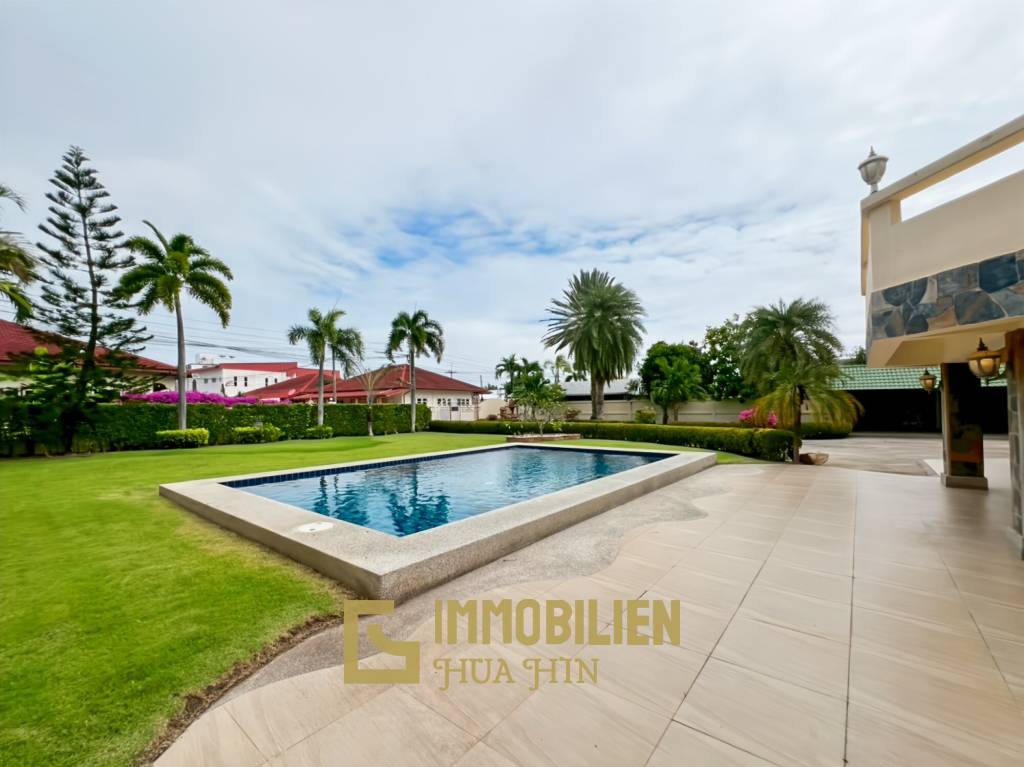 im Herzen der Stadt / 1.600 qm Grundstück / 270 qm Wohnfläche