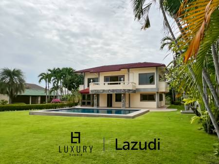 Exclusive 4 Bedroom Villa on 1 Rai Plot Just Steps from Soi 94