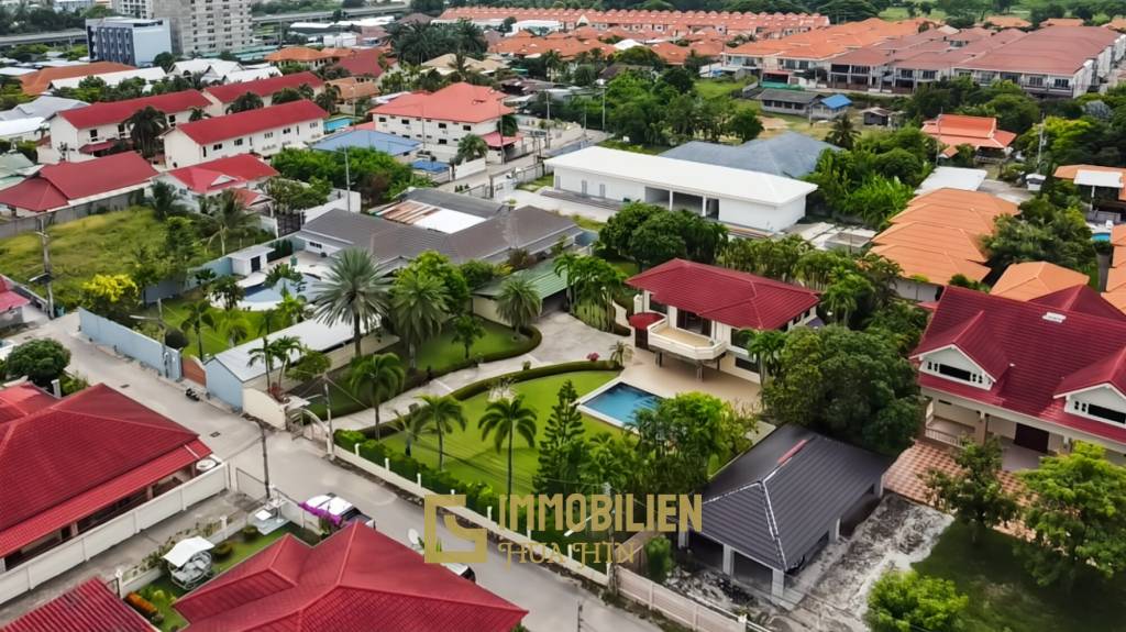 im Herzen der Stadt / 1.600 qm Grundstück / 270 qm Wohnfläche