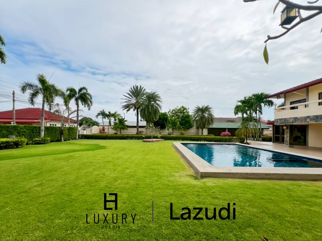 Exclusive 4 Bedroom Villa on 1 Rai Plot Just Steps from Soi 94