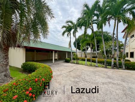 Exclusive 4 Bedroom Villa on 1 Rai Plot Just Steps from Soi 94