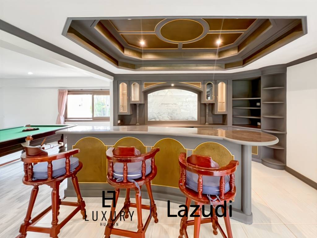 Exclusive 4 Bedroom Villa on 1 Rai Plot Just Steps from Soi 94