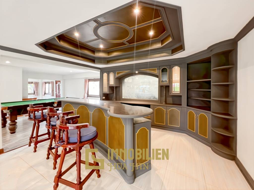 im Herzen der Stadt / 1.600 qm Grundstück / 270 qm Wohnfläche