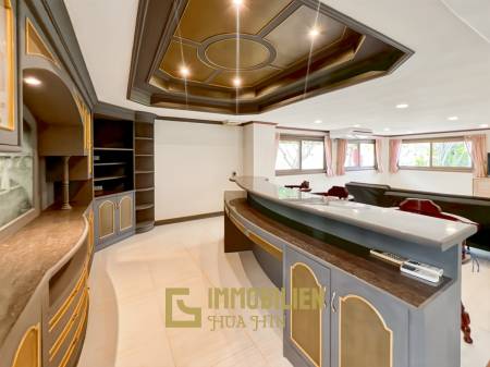 im Herzen der Stadt / 1.600 qm Grundstück / 270 qm Wohnfläche