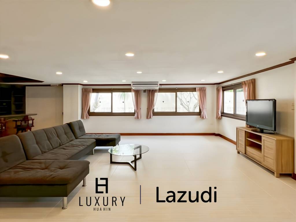 Exclusive 4 Bedroom Villa on 1 Rai Plot Just Steps from Soi 94