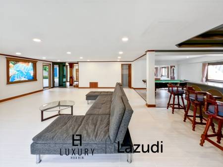 Exclusive 4 Bedroom Villa on 1 Rai Plot Just Steps from Soi 94