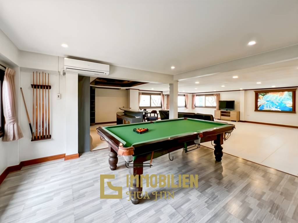 im Herzen der Stadt / 1.600 qm Grundstück / 270 qm Wohnfläche