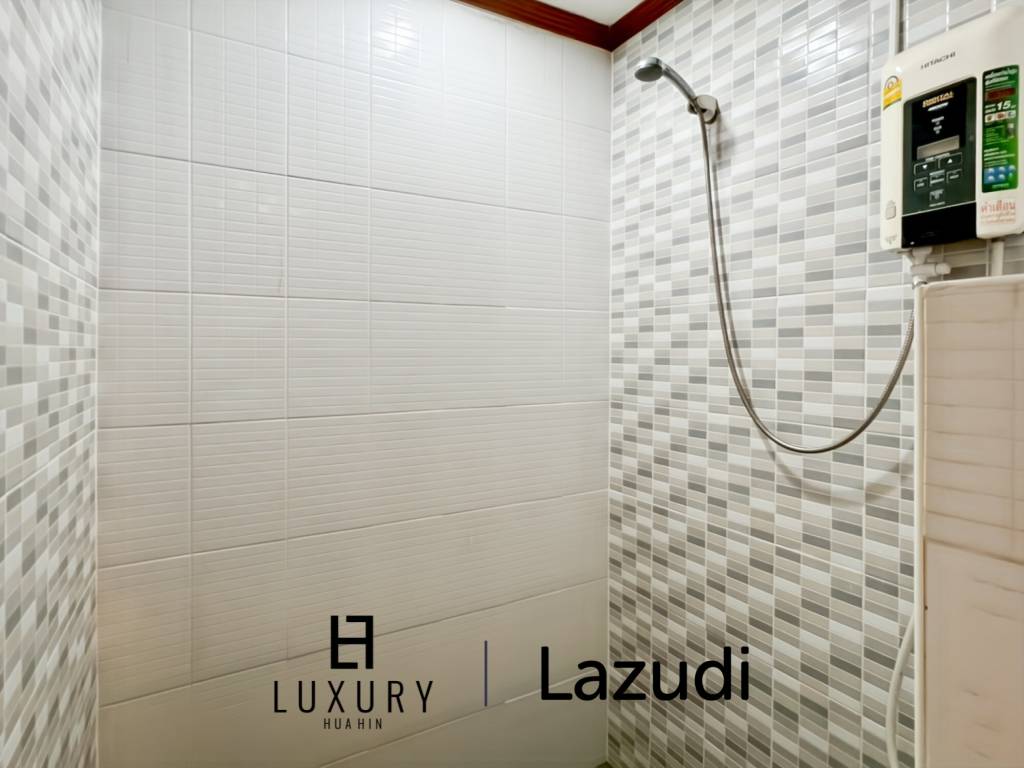 Exclusive 4 Bedroom Villa on 1 Rai Plot Just Steps from Soi 94