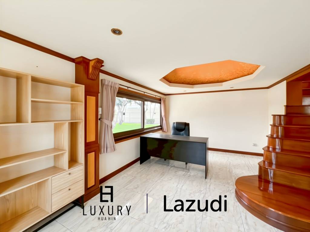 Exclusive 4 Bedroom Villa on 1 Rai Plot Just Steps from Soi 94