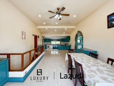 Exclusive 4 Bedroom Villa on 1 Rai Plot Just Steps from Soi 94