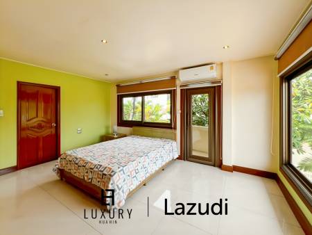 Exclusive 4 Bedroom Villa on 1 Rai Plot Just Steps from Soi 94