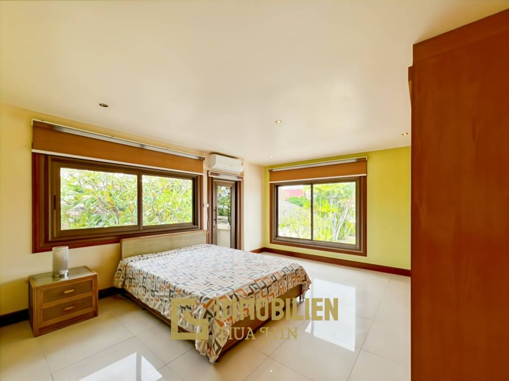 im Herzen der Stadt / 1.600 qm Grundstück / 270 qm Wohnfläche