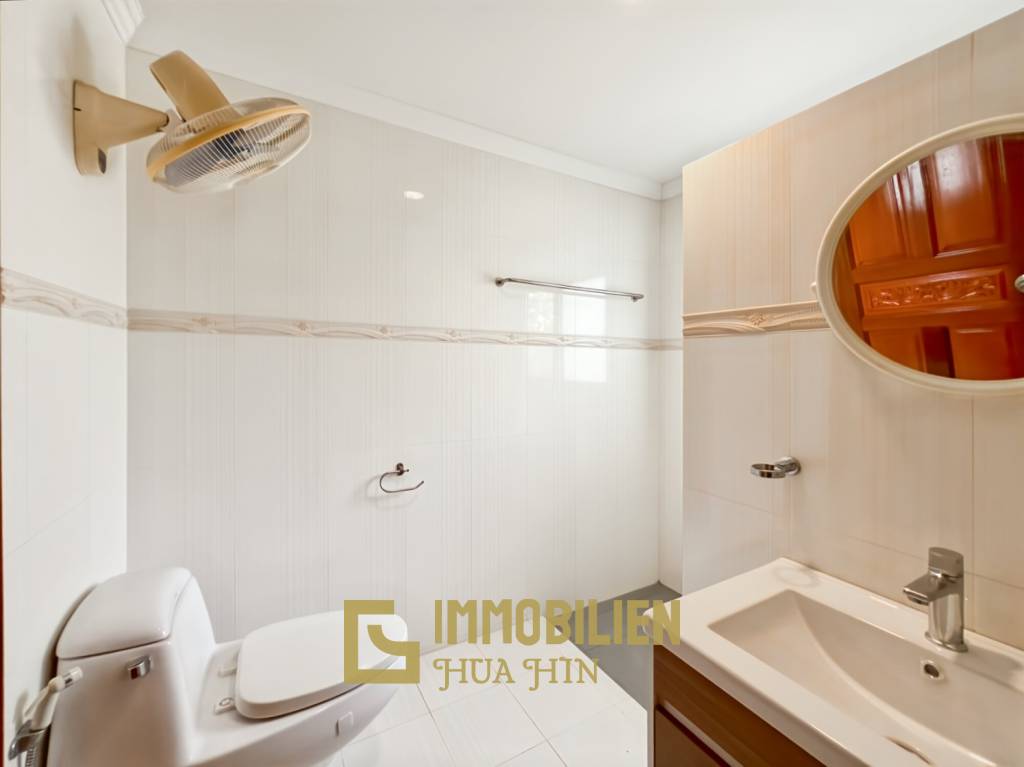 im Herzen der Stadt / 1.600 qm Grundstück / 270 qm Wohnfläche