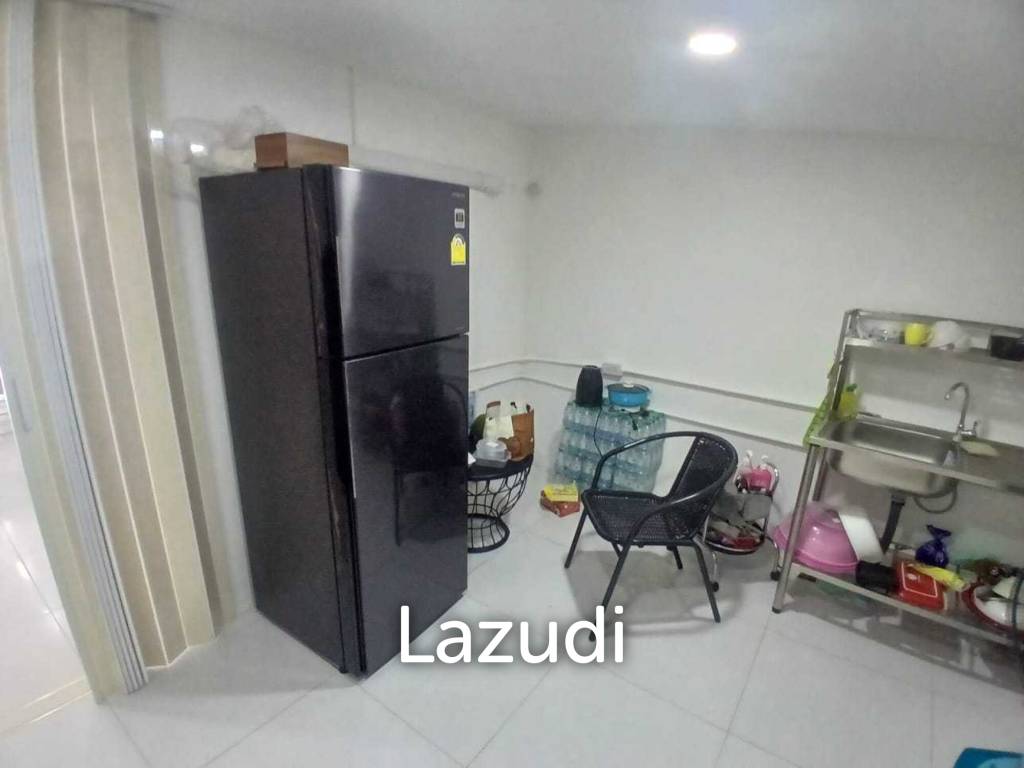 Modern Beauty Salon And Nail Bar for Sale