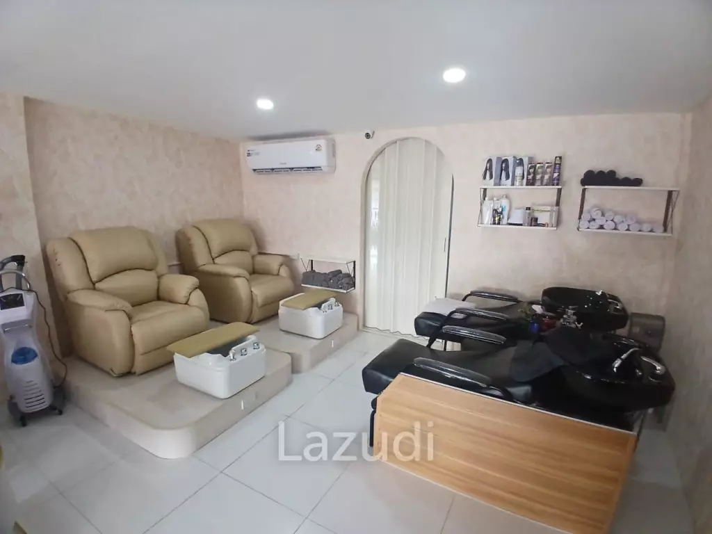 Modern Beauty Salon And Nail Bar for Sale