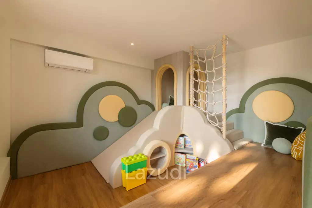 4 Bedrooms 5 Bathrooms 230 SQ.M. PYCHE