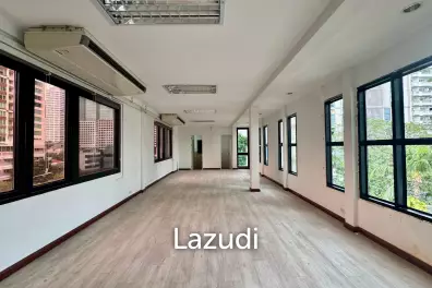 Prime Office Space in Thung Maha Mek Sathon Bangkok