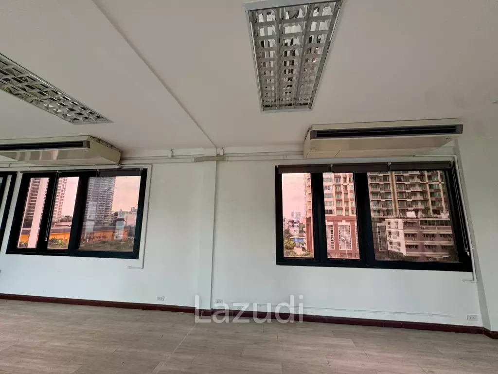 Prime Office Space in Thung Maha Mek Sathon Bangkok